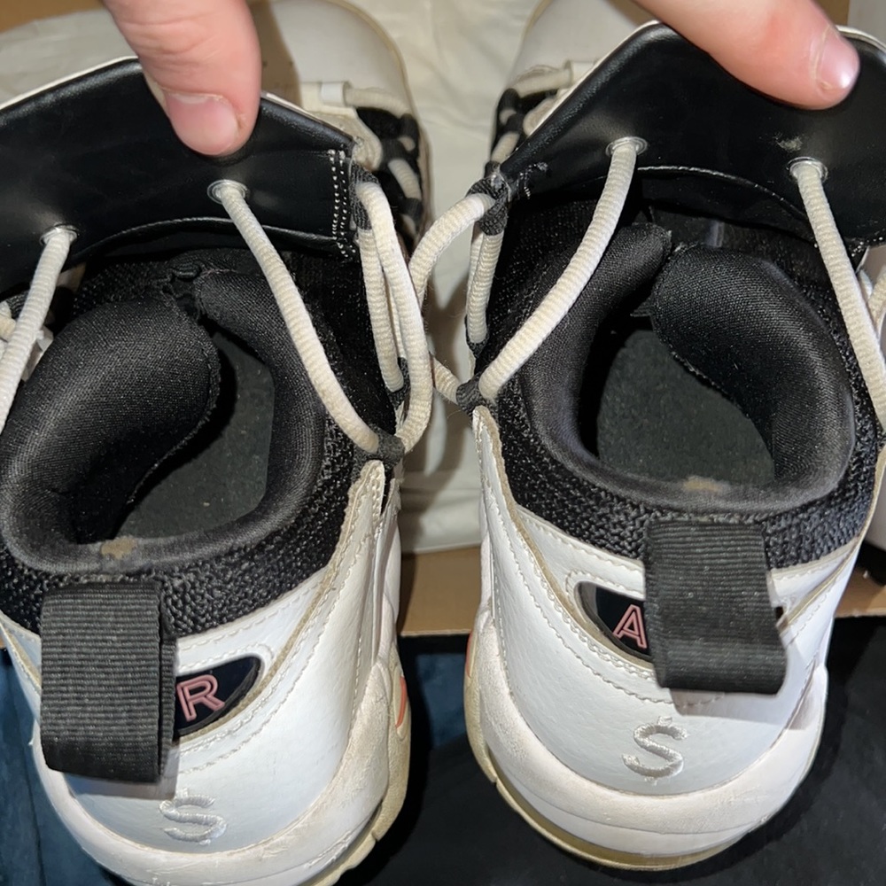 Air Jordan - Picture 3 of 5